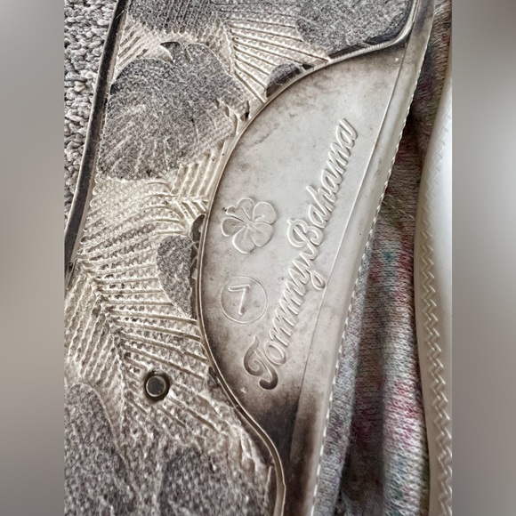 Pastel Tommy Bahama slip on sneakers size 7 - Picture 7 of 8